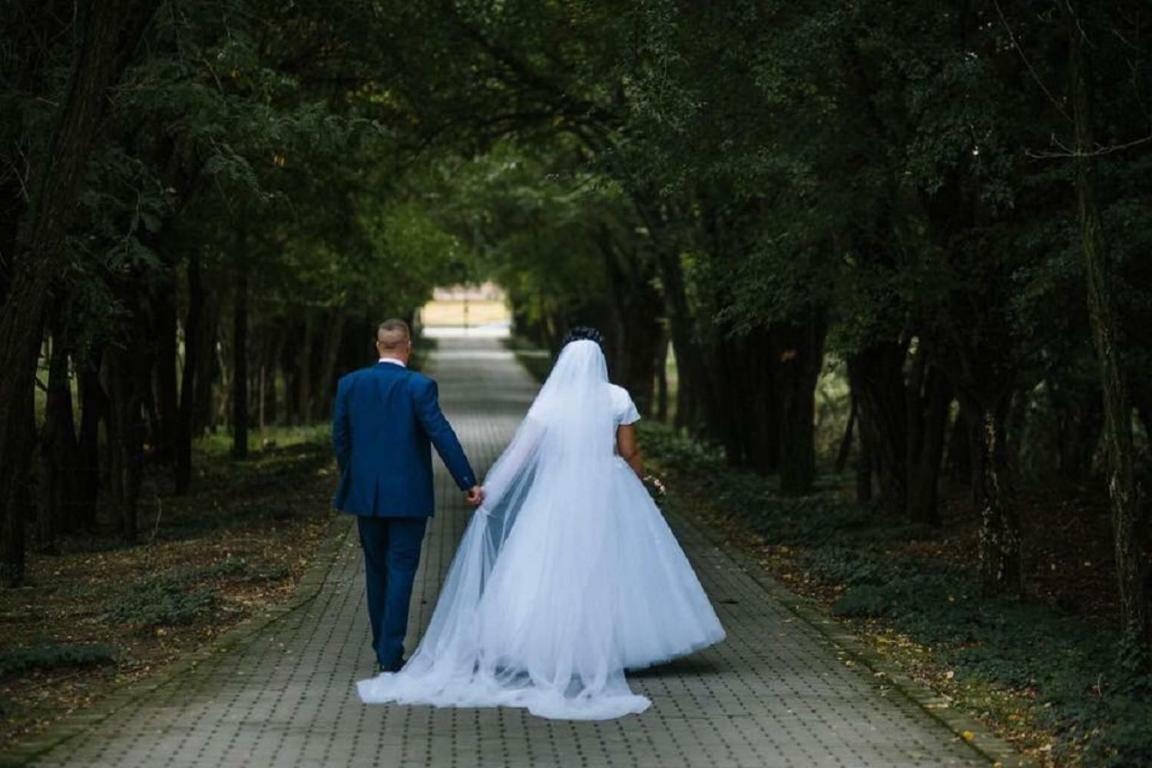 Voeroes Kastely Kunbaracs Buitenkant foto